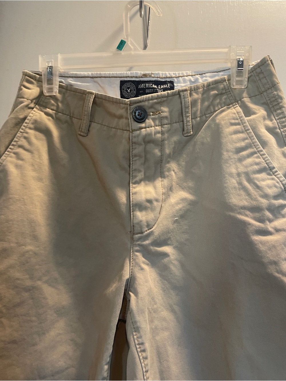 American Eagle Outfitters Classic Khaki Men’s Longboard Shorts - Tan size 28 - Picture 3 of 8